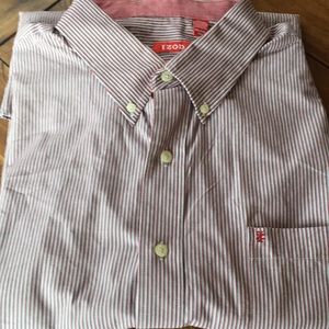 Men’s IZOD Pinstriped shirt